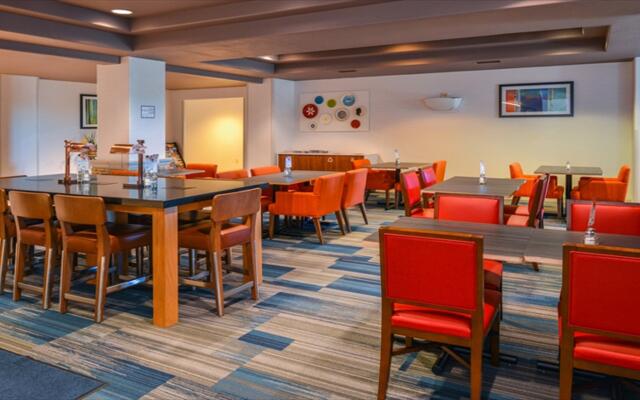 Holiday Inn Express Sacramento Airport Woodland by IHG