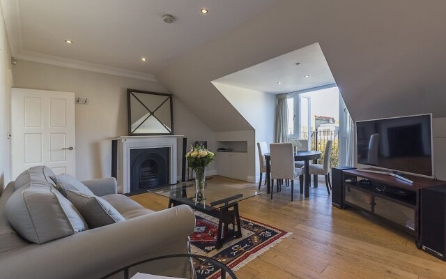 Redcliffe Gardens Rooftop