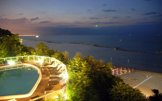 Hotel Sans Souci