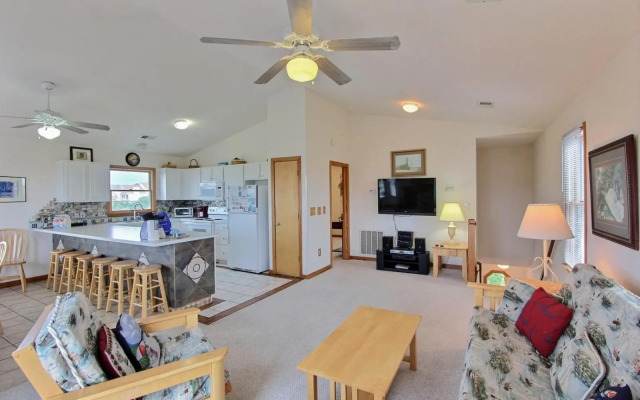 4055 - Seascape First Tee