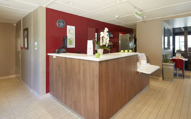 Campanile NATURE - Bordeaux Est Artigues