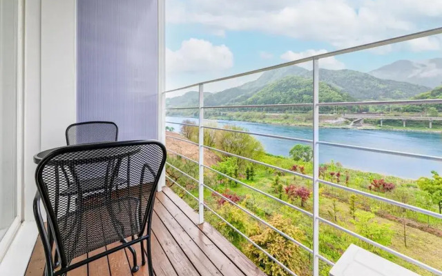 Gapyeong Rowa River View Pension