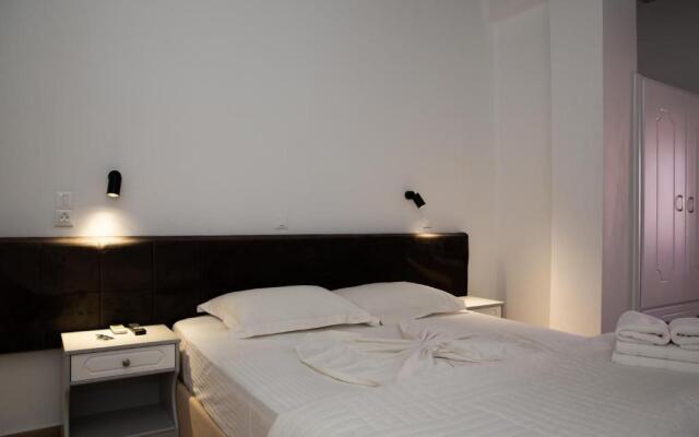 Sea Breeze Hotel