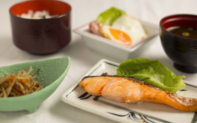 City Hotel Airport in Prince