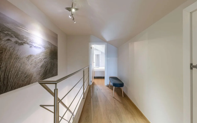 Huswell - Villa Near Beach With Double Parking