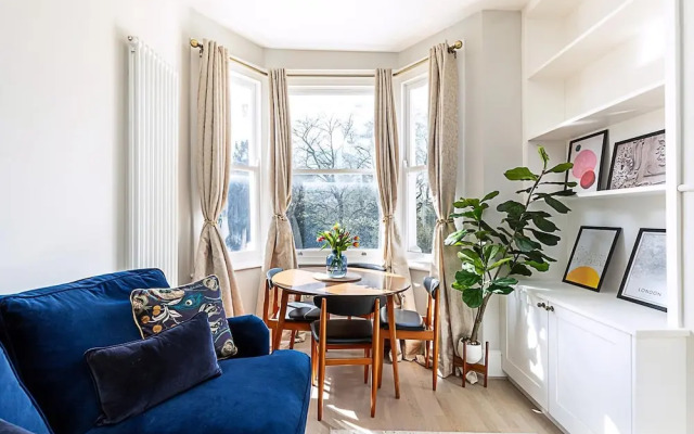 Lovely Bishops Park Flat