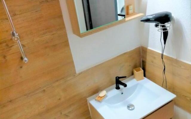 Valfrejus Studio 19m2 cosy 4 couchages 60 m des pistes