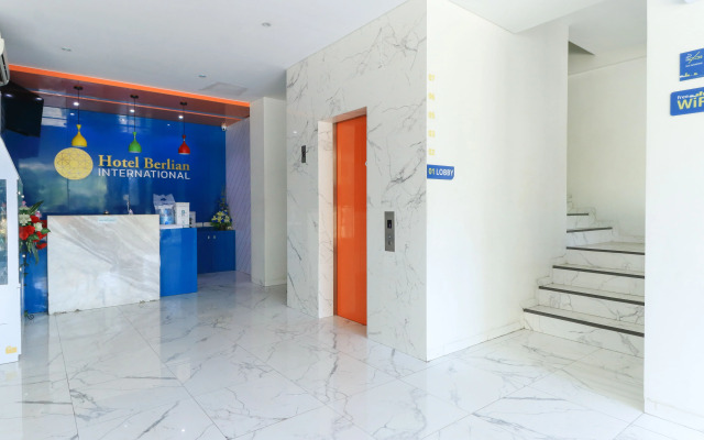 Hotel Berlian International