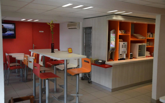 Premiere Classe Rouen Sud - Oissel