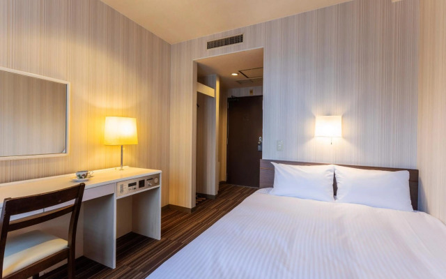 City Hotel Airport in Prince