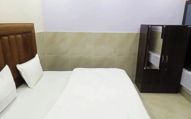 Hotel Dixit Residency Vrindavan
