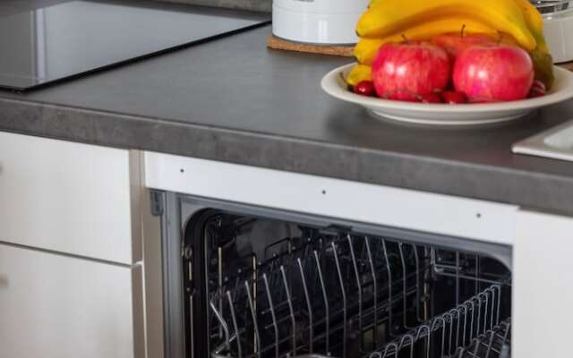 Reymonta Apartments by Renters