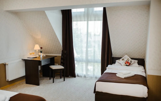 Tip Top Hotel City Center