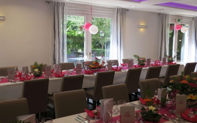 Brit Hotel La Ferté-Bernard