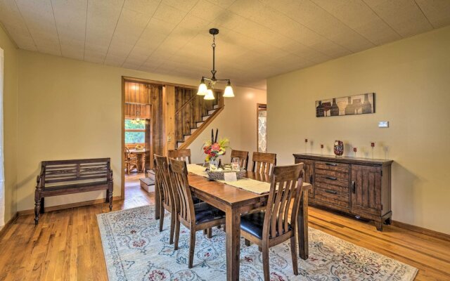 Penn Yan Escape w/ Yard, 1 Mi to Keuka Lake!