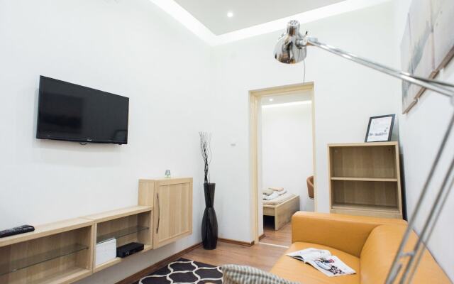 Dfive Apartments - Bathory