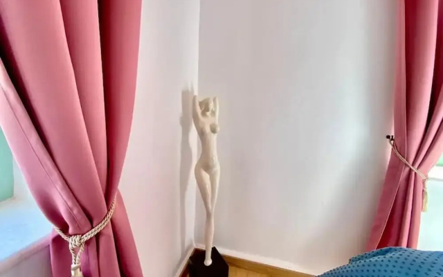 Athenas - Neoclassic Harbour View