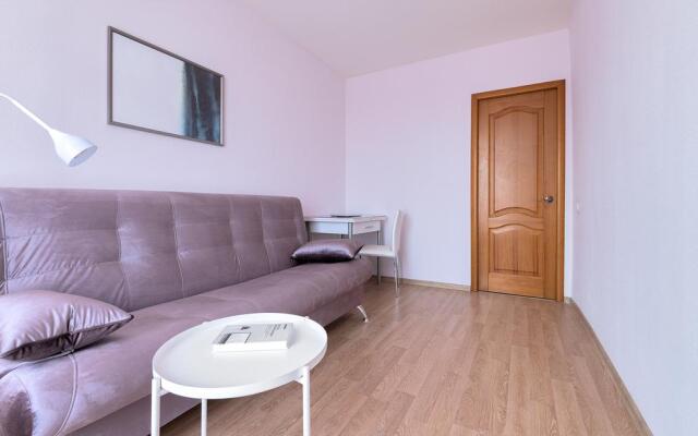 Welcome Home on Ligovsky Ave 105