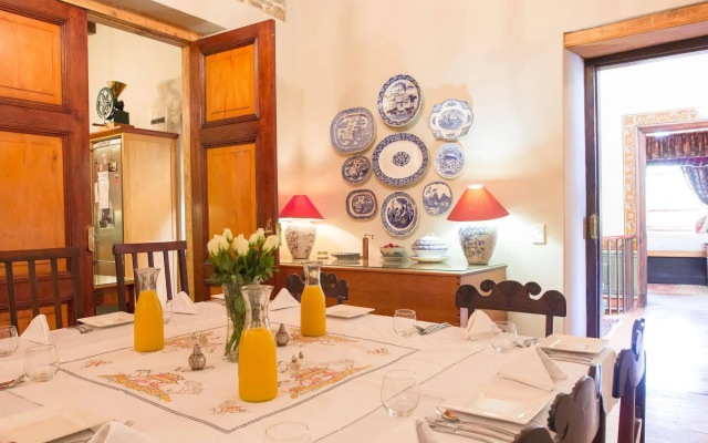 Dutch Manor Antique Hotel