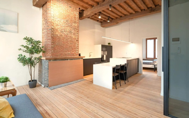 The Hendrik Square Residence