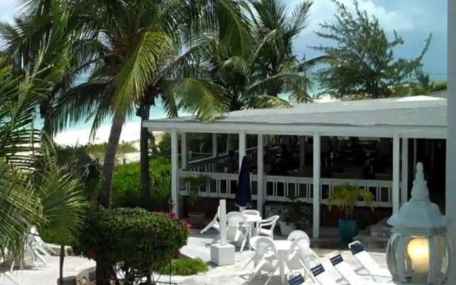 Sibonné Beach Hotel