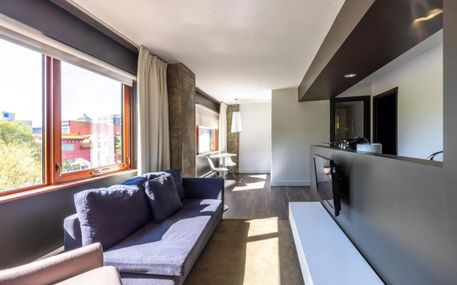 Hotel Zero 1