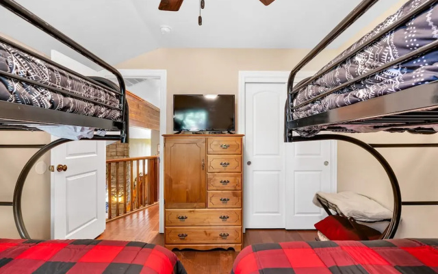 A Tuscan Adventure in California! 3 BDR Sleeps 8