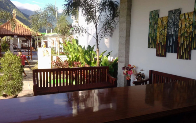 Sahera Hotel