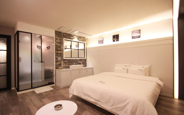 Gain Hotel