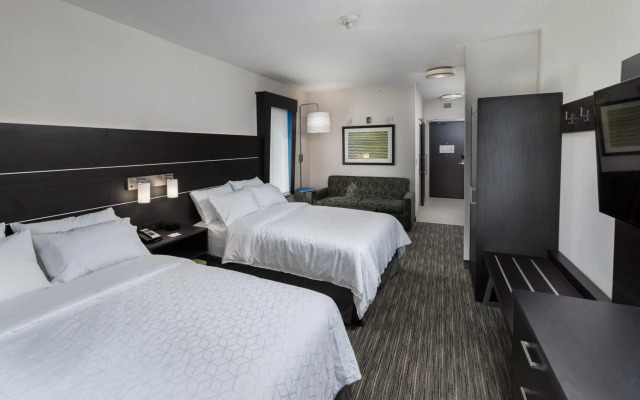 Holiday Inn Express & Suites Saskatoon East - University by IHG