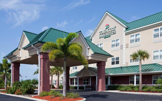 Country Inn & Suites by Radisson, Bradenton-Lakewood Ranch, FL