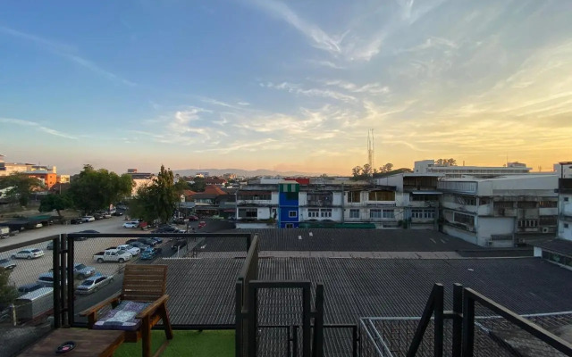 Bus Station 1 Hostel