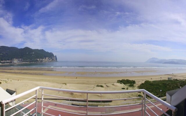 Hotel Playamar Laredo