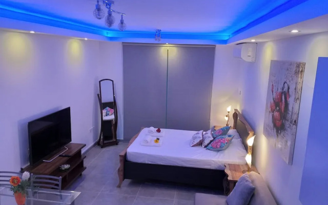 777 Beach Guesthouse