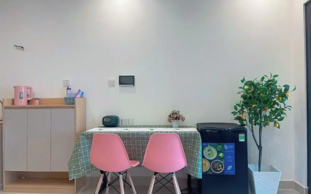 COZY- Vinhomes Grand Park Apartments