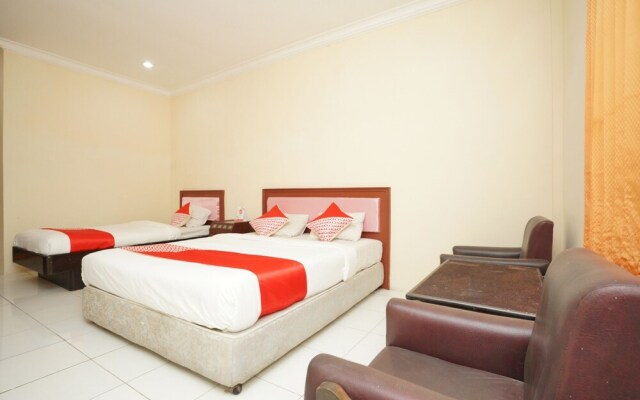 Female Guest House by OYO Rooms