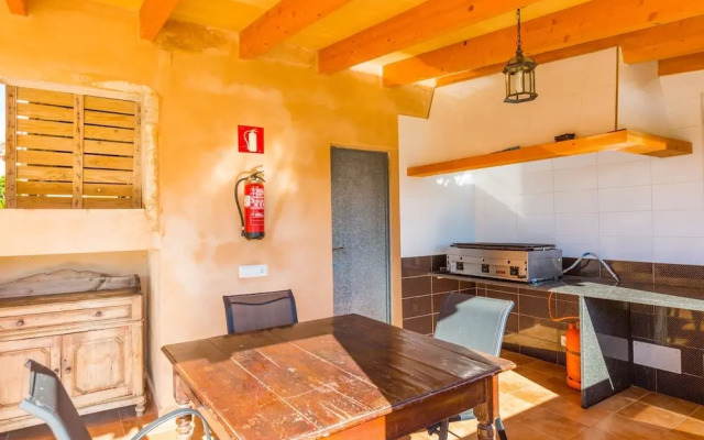 Can Fus in Campos With 1 Bedrooms and 1 Bathrooms