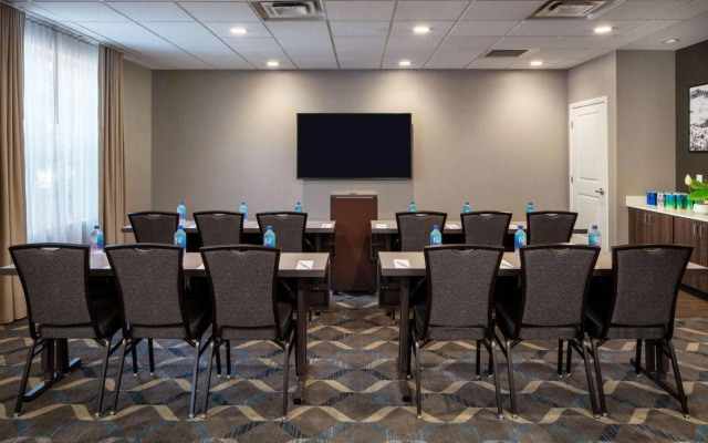 Sonesta ES Suites Fairfax Fair Lakes