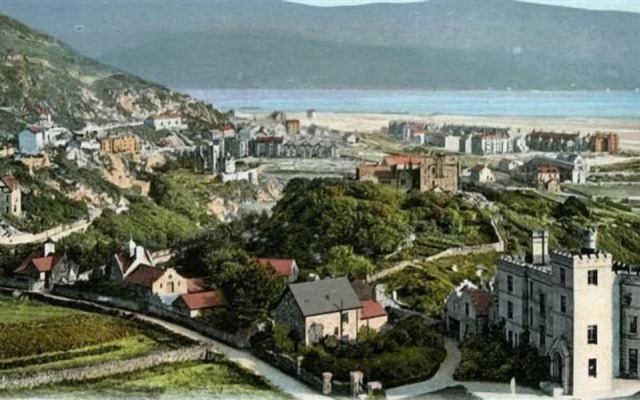 Tyr Graig Castle
