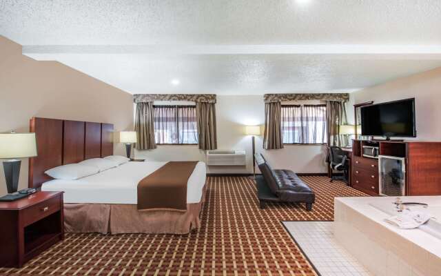 Super 8 by Wyndham Harlingen TX
