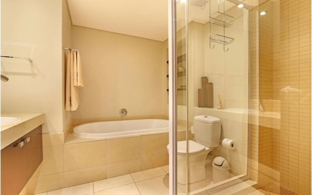 Afribode Acc Adenium Beachfront Apartment