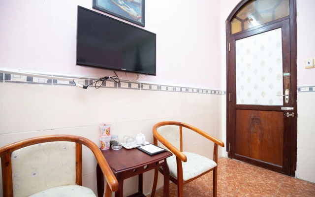 Oyo 791 Hoang Anh Hotel