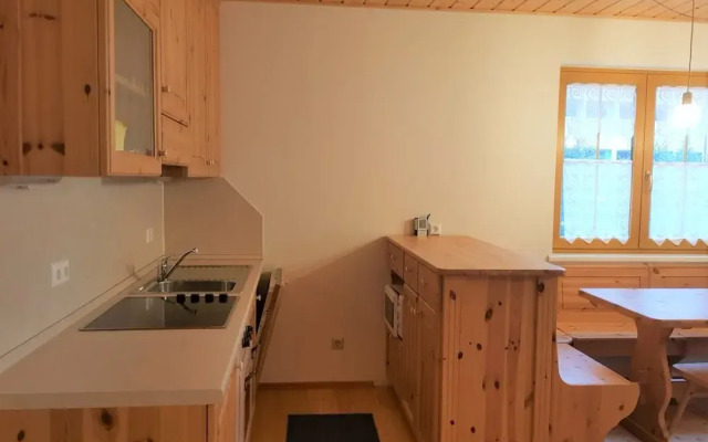 Bright Apartment Near Thermal Springs