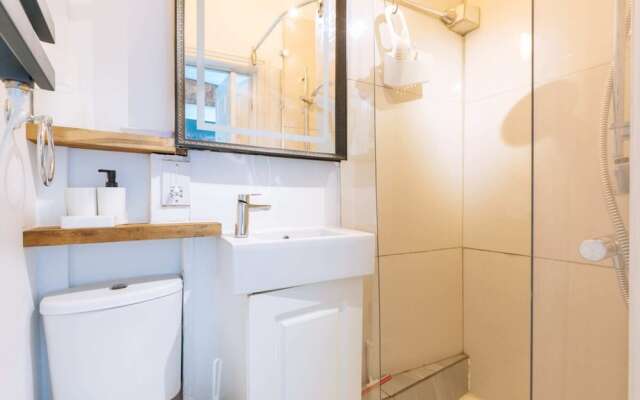 Vibrant & Eclectic 3 Bedroom Flat - Bedminster, Bristol!