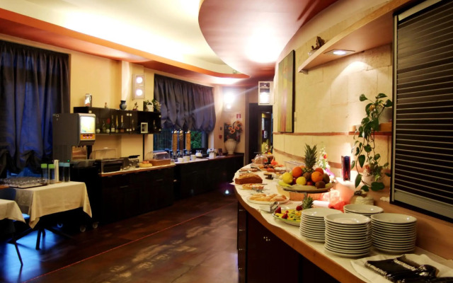 Abalon Pompei Resort