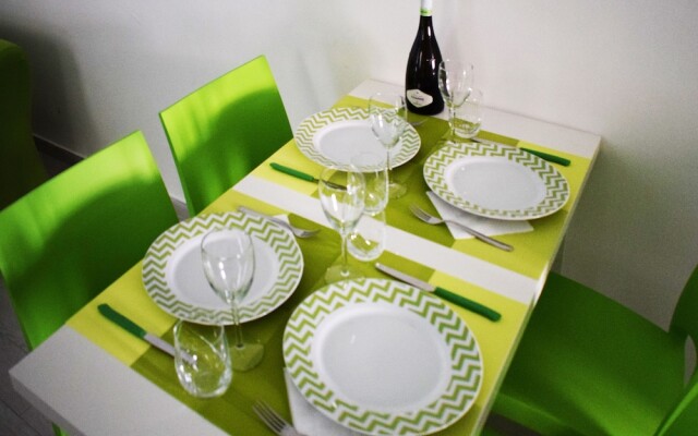 Shower Shows Apartament