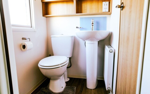 Captivating 6-person Caravan in Rhyl