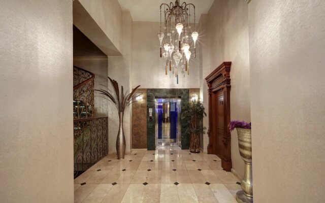 Stargate Hotel&Spa