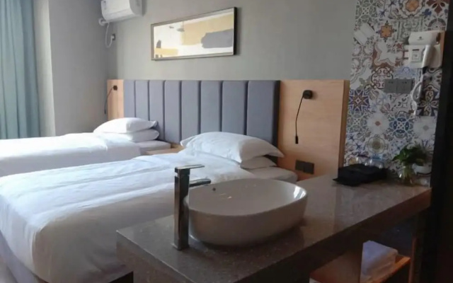 Danzhou Guanlan Shangpin International Hotel – Guest Rooms – Danzhou