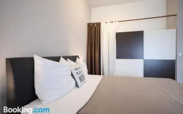 Stomorica Apartments